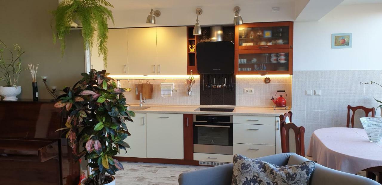 Family Apartment นิดา ภายนอก รูปภาพ